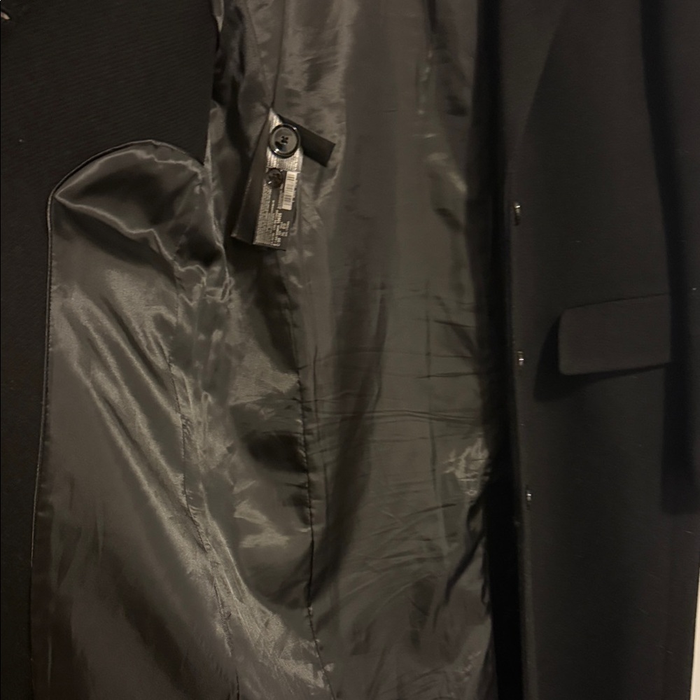 Elegant Black Women's Coat from MANGO - Picture 5 of 16